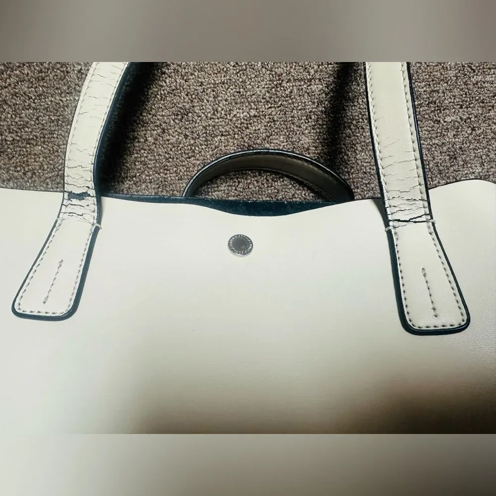 Emma & Sophia White Leather Tote